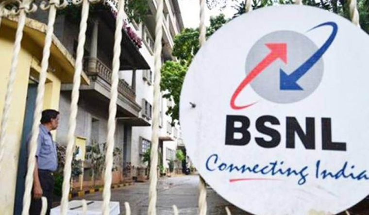 BSNL pays August salaries to staff: CMD P K Purwar