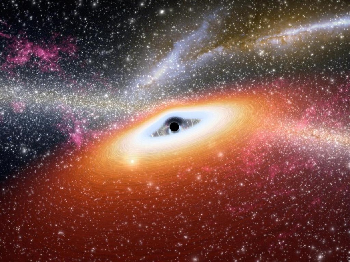 Incredibly rare! Black hole shreds star as huge as Sun