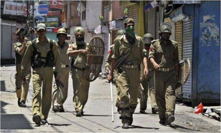 Jammu and Kashmir: 8 LeT terrorist arrested in Sopore – India TV