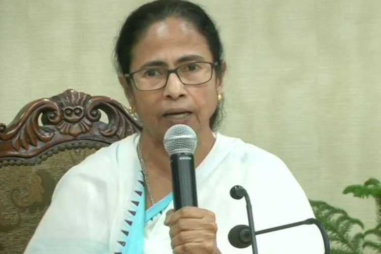 West Bengal will not implement amended Motor Vehicles Act : Mamata Banerjee