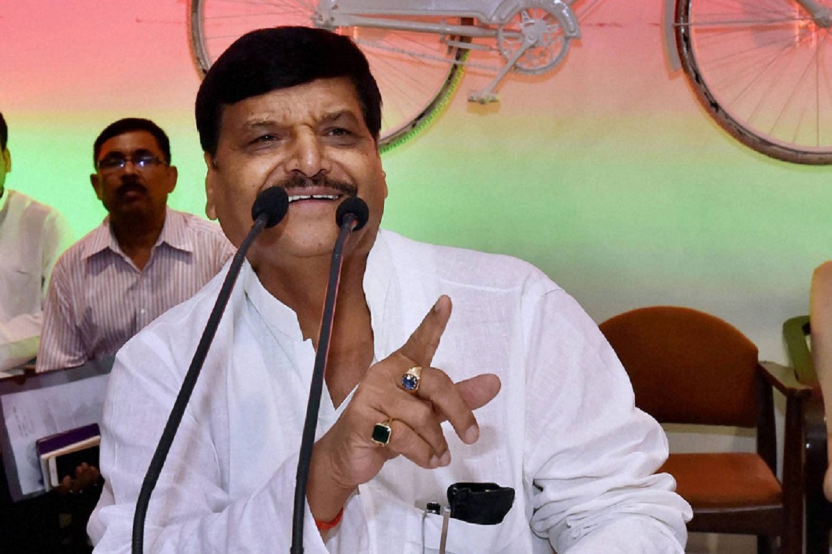 Akhilesh Yadav bestows big responsibility on Uncle Shivpal Yadav; declares him SP's National General Secretary