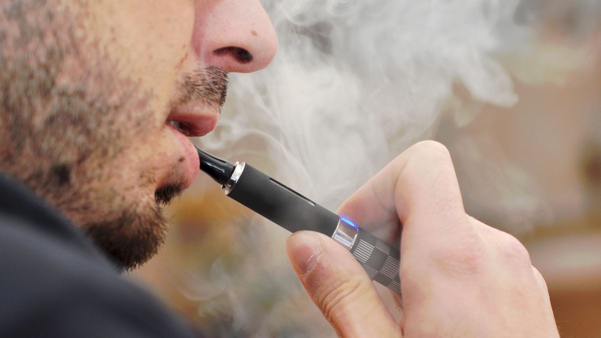 E-cigarettes can cause cancer, serious lung diseases: Study