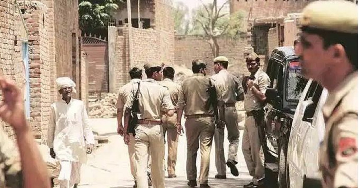 Retired cop robbed, killed outside bank in Uttar Pradesh