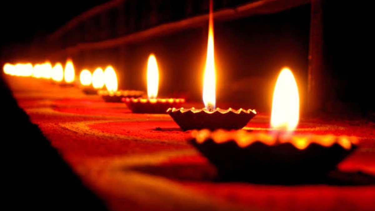 Choti Diwali 2019: Know Date, Shubh Muhurat, Significance, Puja ...