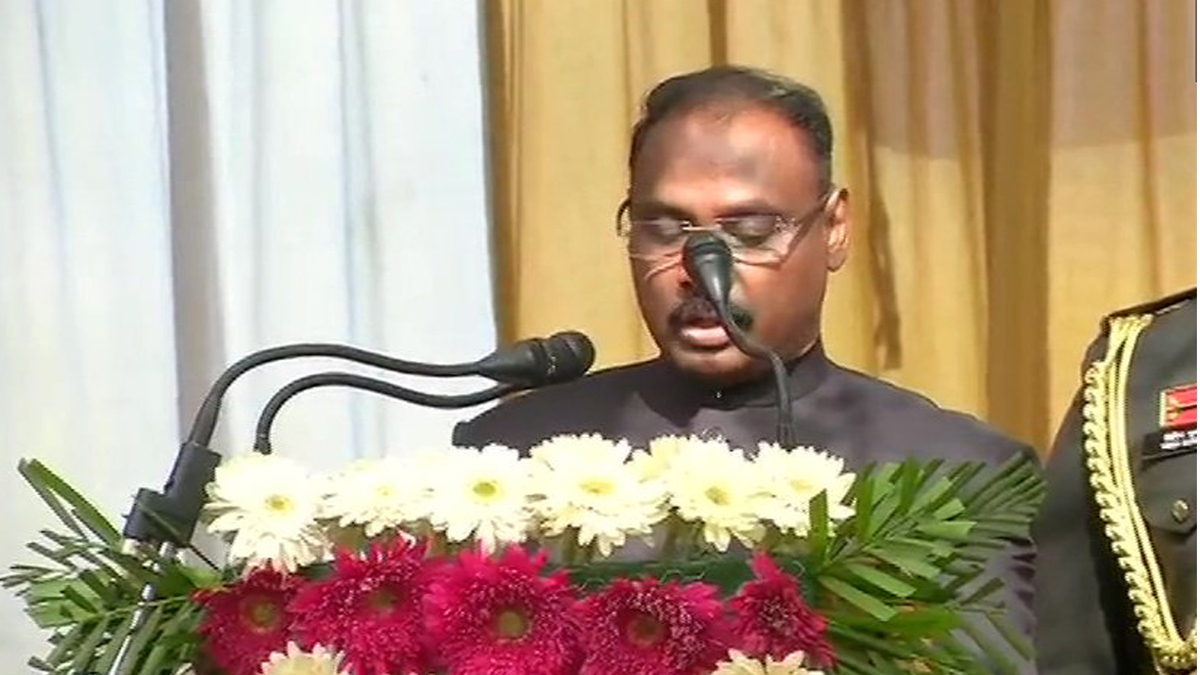 Girish Chandra Murmu Sworn-in As Lt Governor Of Jammu And Kashmir ...