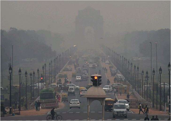 Pollution levels peak on Diwali day, air quality 'severe' in many parts