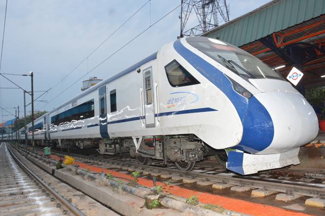 Delhi-Katra Vande Bharat Express develops technical glitch, Tejas rake runs in its place