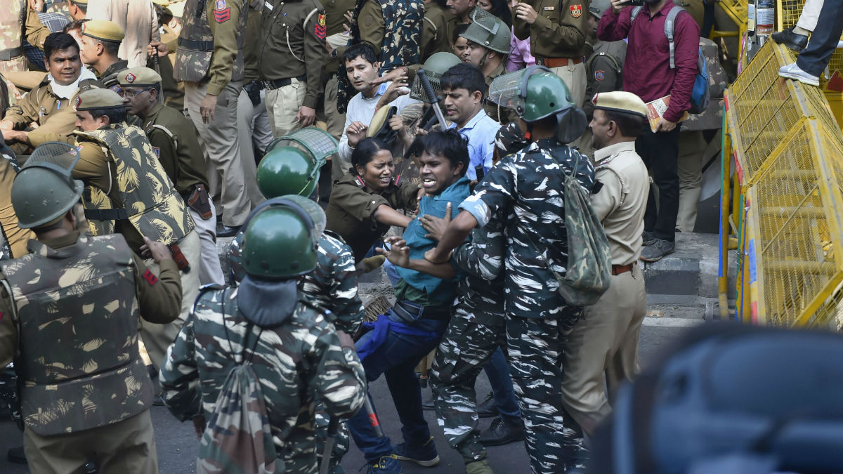 Will march to Parliament 10 times if demands not met, JNUSU says after Delhi Police register two FIRs