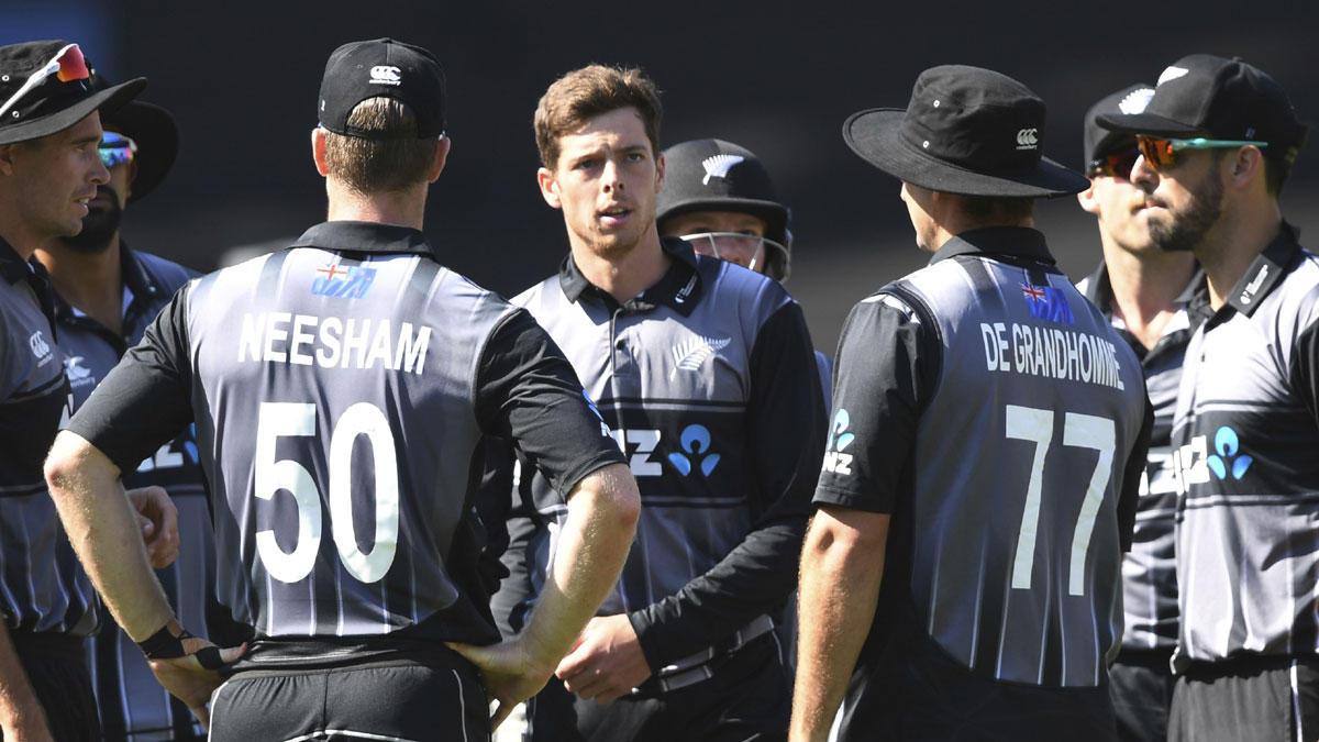 2nd T20I: Mitchell Santner, James Neesham star as New Zealand beat England by 21 runs