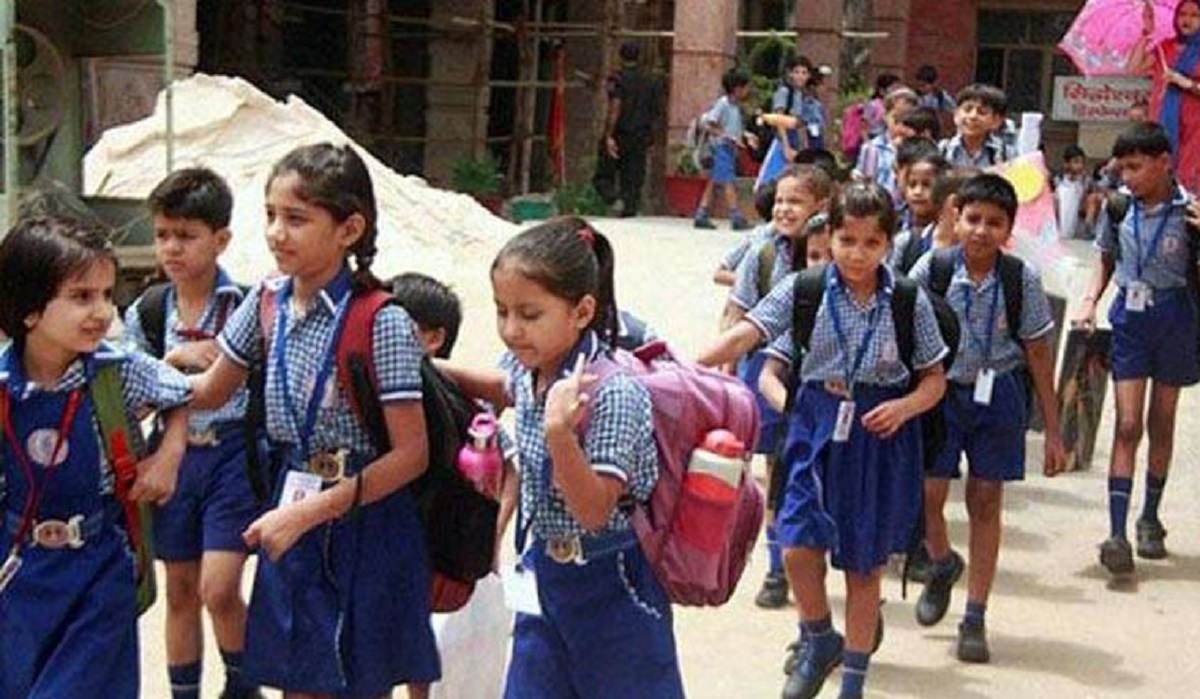 Girl students allegedly forced to take off their leggings by school authorities in West Bengal