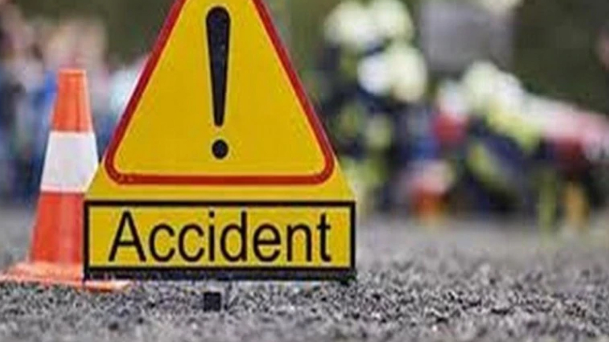 Car-tanker crash on Pune Expressway near Rasayani kills 4; Mumbai family was returning from wedding