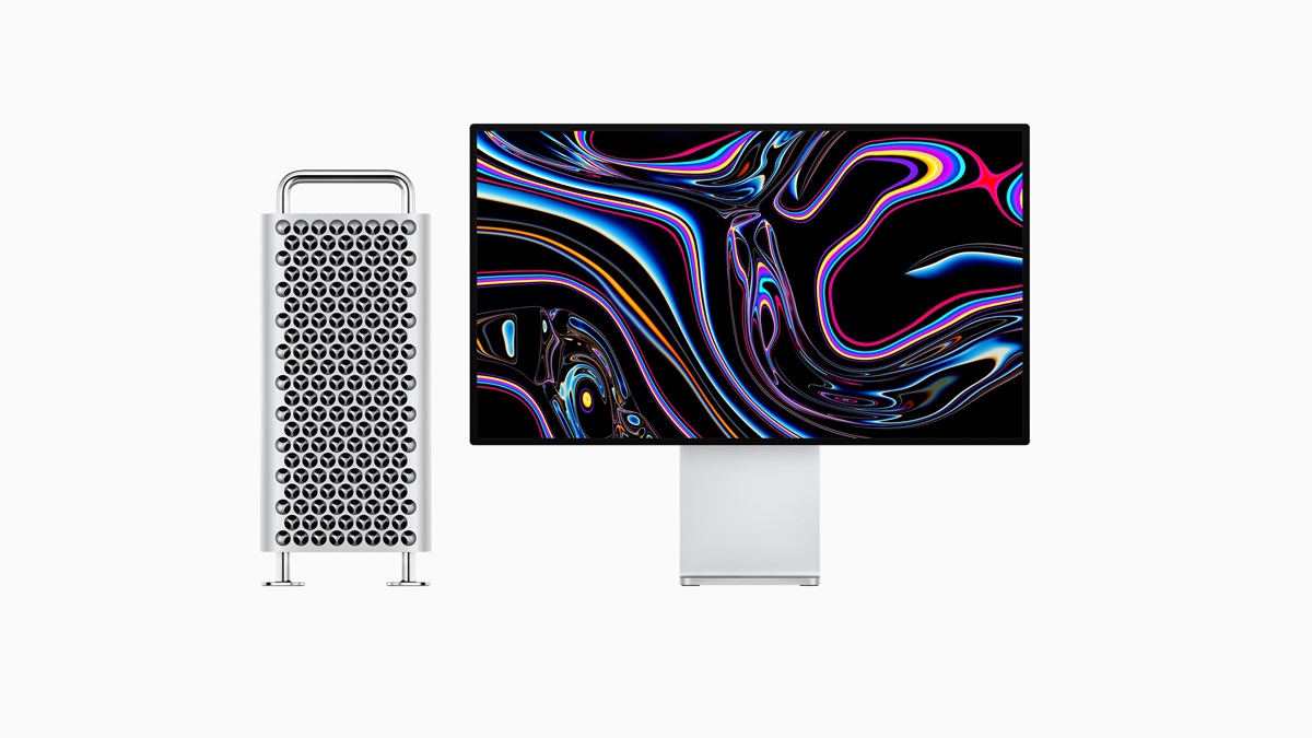 Apple Pro Display XDR is so expensive that it needs a "special cloth" for cleaning