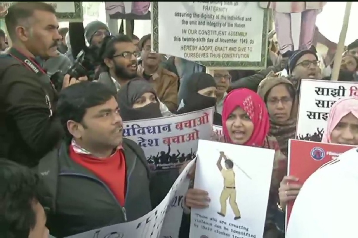 Massive protests at Delhi's Mandi House against Citizenship Amendment Act; Sec 144 imposed