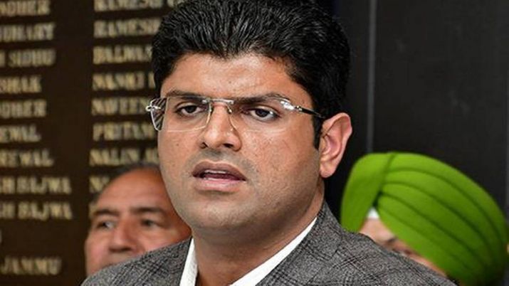 In a setback to Dushyant Chautala, JJP Vice President Ram Kumar Gautam resigns