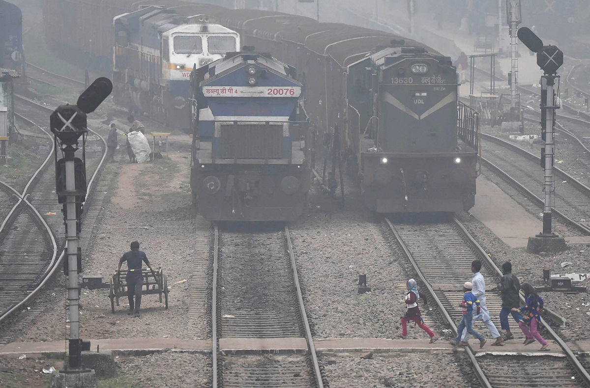 Delhi: Nine trains running late, flight services delayed at IGI airport as dense fog covers city