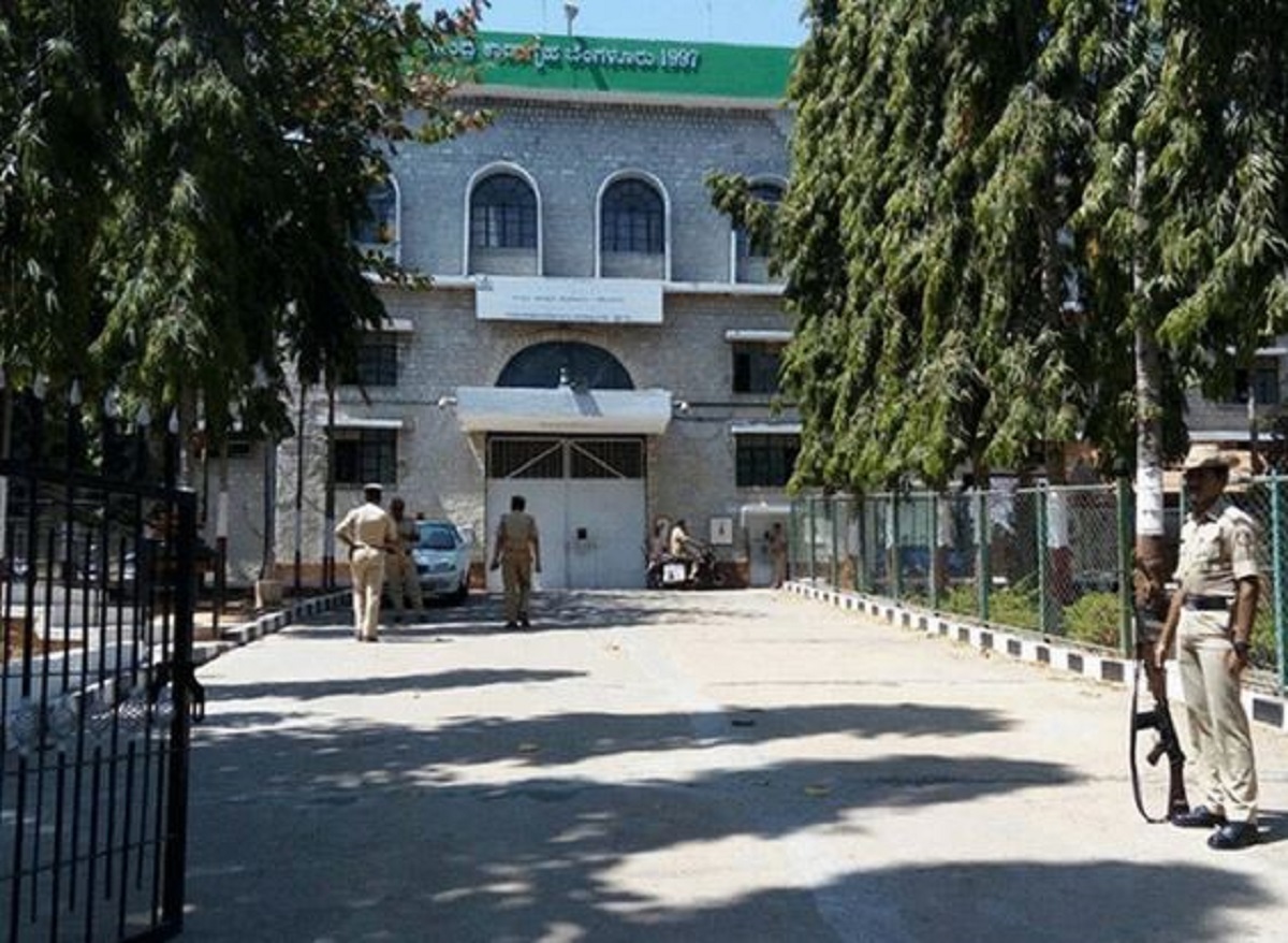 Security heightened at Cherlapally jail as protesters demand justice for Hyderabad veterinarian