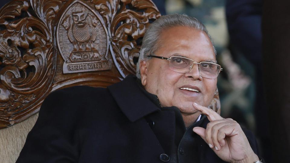 Abdullahs, Muftis no more relevant in Jammu and Kashmir: Ex-Governor Malik