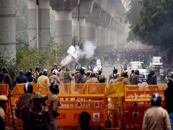 No bullet fired by police during protests at Jamia: MHA officials