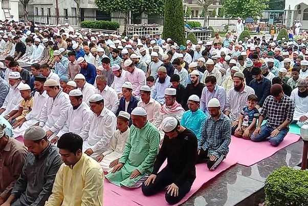 Friday Prayers Pass Off Peacefully In Uttar Pradesh: DGP | India News ...