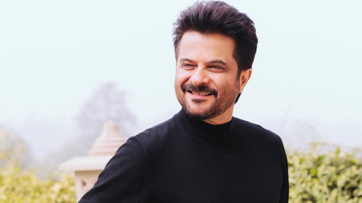 Anil Kapoor makes debuts on TikTok. Seen his 'jhakaas' videos yet?