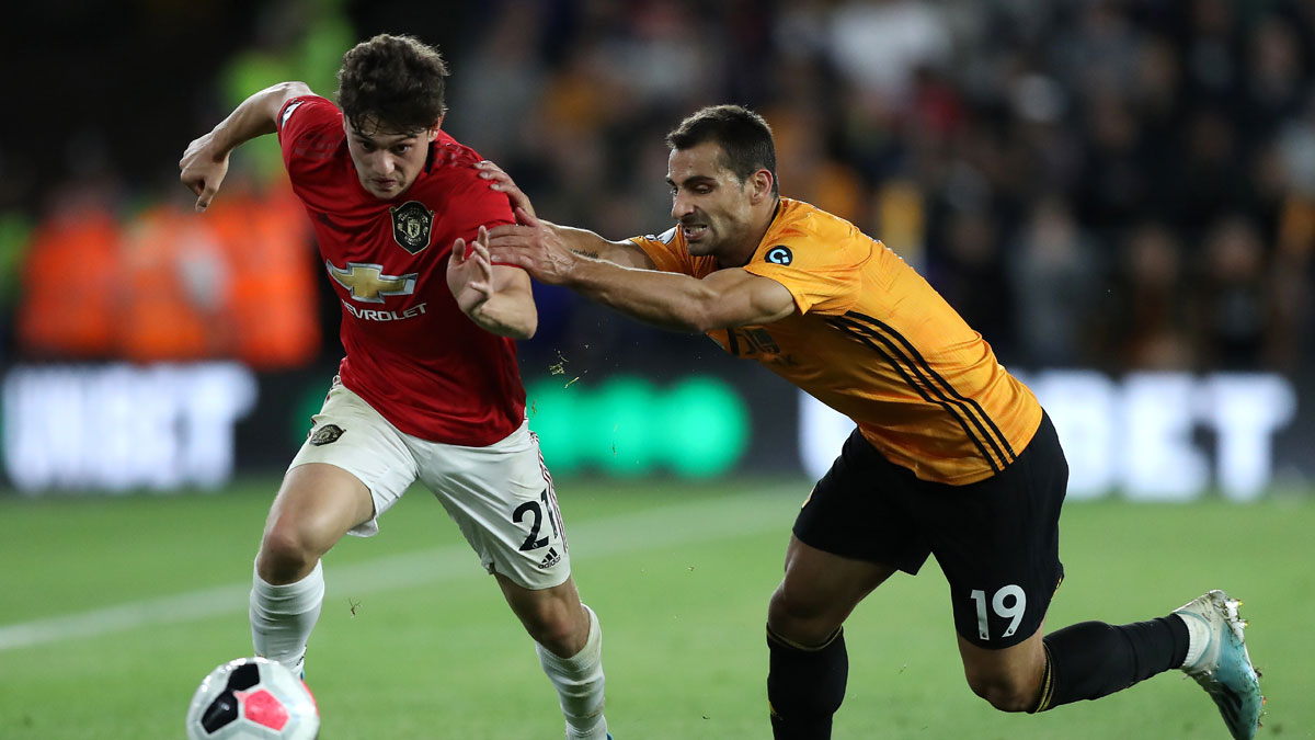 watch manchester united vs wolves game