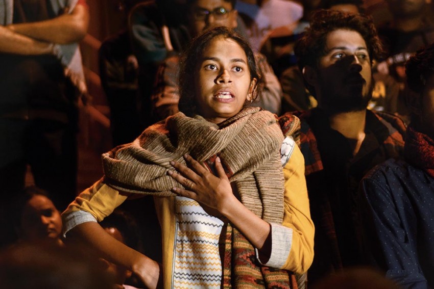 Who is Aishe Ghosh, the JNUSU president brutally assaulted by masked mob?