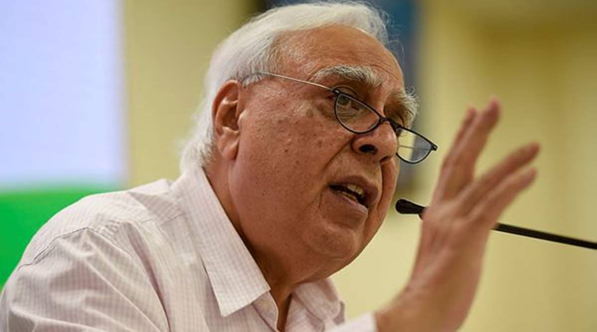 In an apparent U-turn, Kapil Sibal now calls CAA as 'unconstitutional'