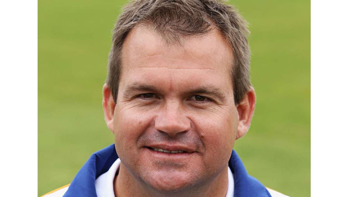 Australia women's cricket coach Mathew Mott signs new contract, to stay till 2021 WC