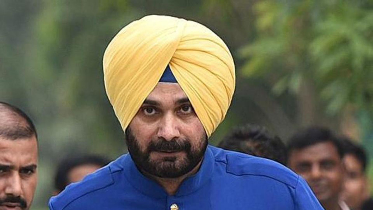After 'missing' for months, Navjot Singh Sidhu resurfaces | National News –  India TV