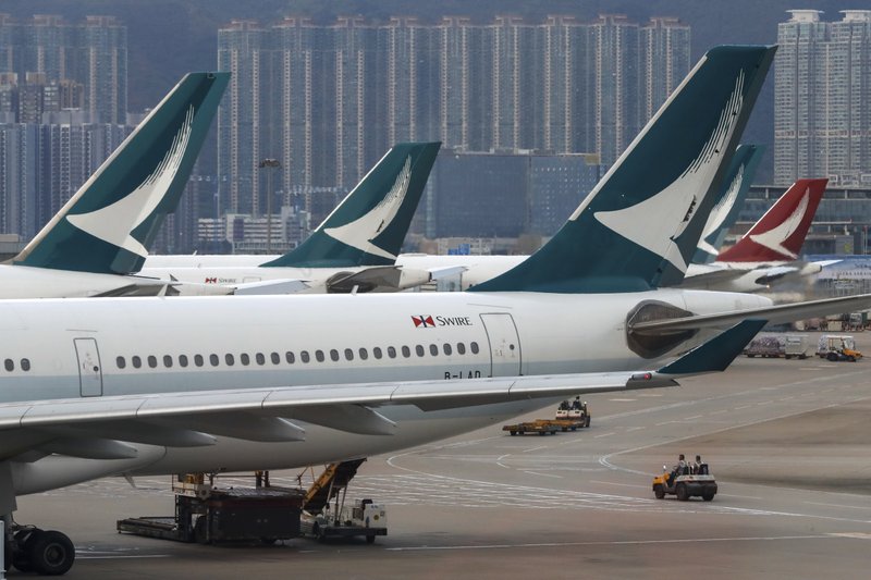 Coronavirus outbreak Cathay Pacific asks 27,000 employees to take(02)