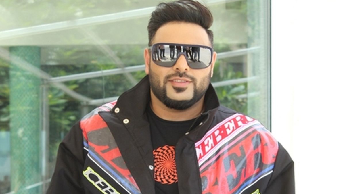 Rapper Badshah's car meets with an accident. Singer escapes unhurt