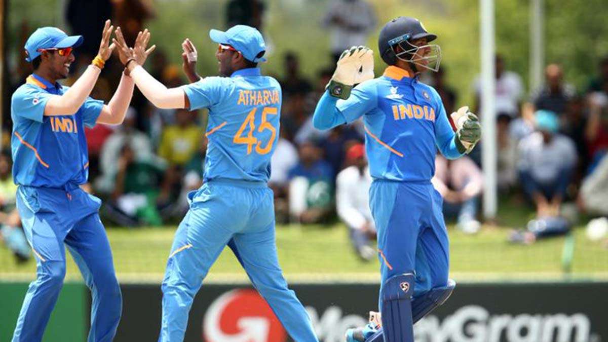 U 19 World Cup Twitter Reacts As India Crushes Pakistan By 10 Wickets Cricket News India Tv