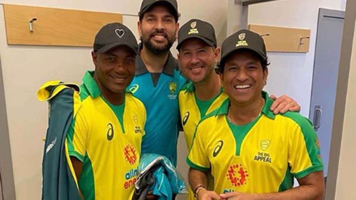 Yuvraj Singh share picture of 'Legends of the game' as Bushfire Bash raise almost 8 million dollars