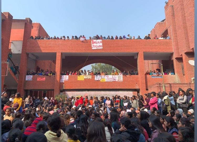 Gargi College girls go on indefinite strike after admin's 'laxity' on mass  molestation incident | India News – India TV