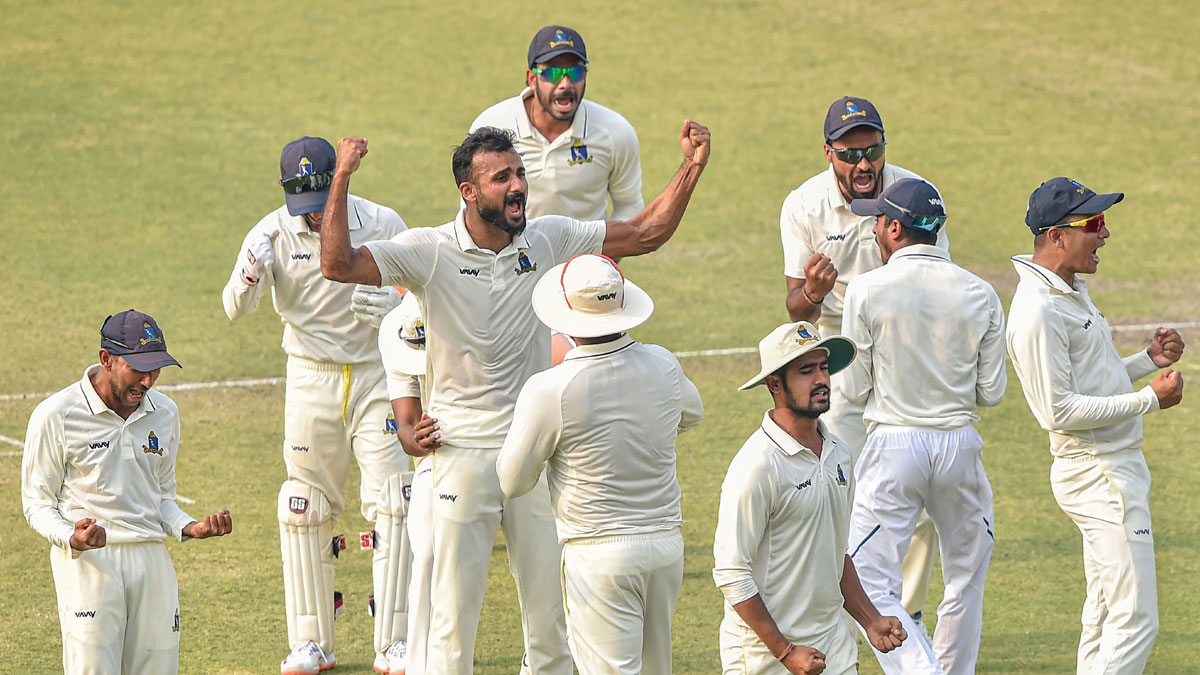 Ranji Trophy: Bengal make light work of Karnataka to reach final after 13 years