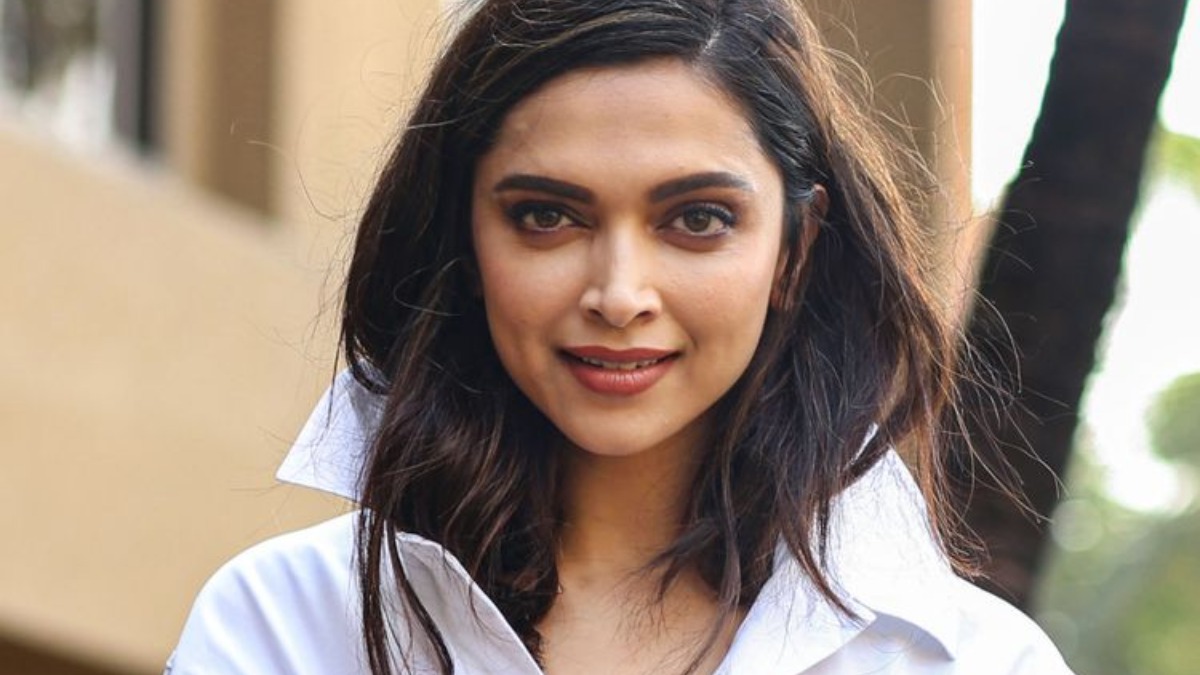 Bollywood Actress Deepika Padukone Recalls Hollywood Star Was Impressed With Her English.