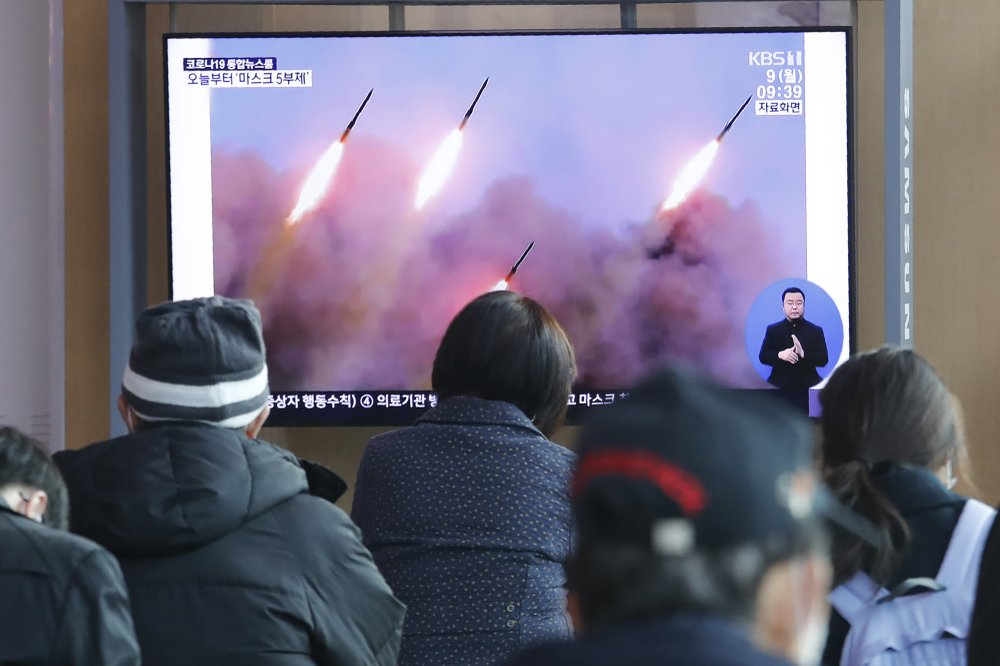 North Korea Fires 3 Unidentified Projectiles South Korean Military India Tv