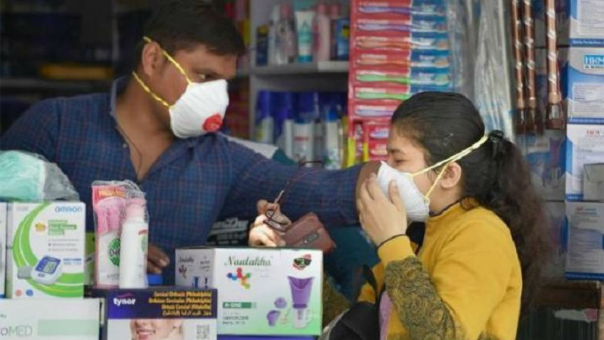 Coronavirus scare: Pharmacist held in Maharashtra for stealing masks