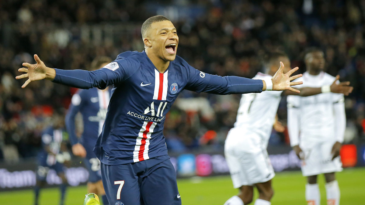 Kylian Mbappe Hits Hat Trick As Psg Thrash Lyon 5 1 To Reach French Cup