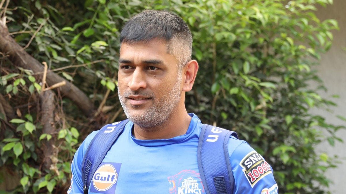 Ms Dhoni Leaves Chennai As Coronavirus Puts Ipl 2020 On Hold Cricket News India Tv Ms dhoni has been an iconic personality in the history of indian cricket. ms dhoni leaves chennai as coronavirus