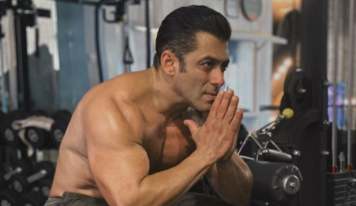 Salman Khan Urges Fans To Do Namaste Aur Salaam Amid