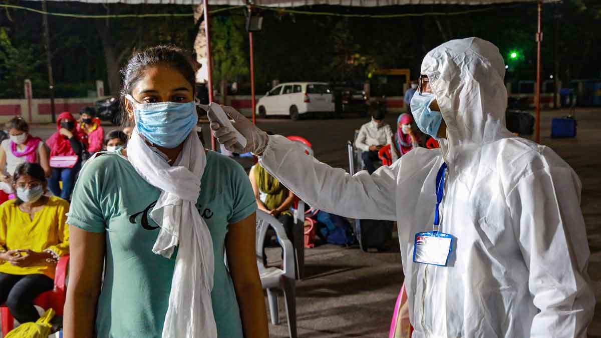 India may see second wave of COVID-19 outbreak in monsoon, say scientists