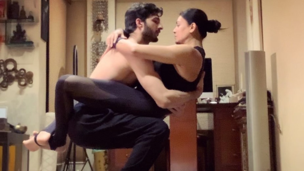 Sushmita Sen, boyfriend Rohman Shawl send healing energies to fans amid  coronavirus lockdown – India TV