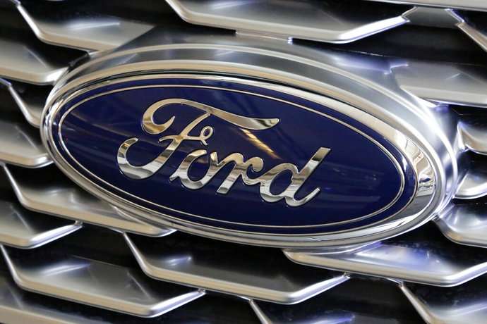 Ford to make 50,000 ventilators in next 100 days – India TV