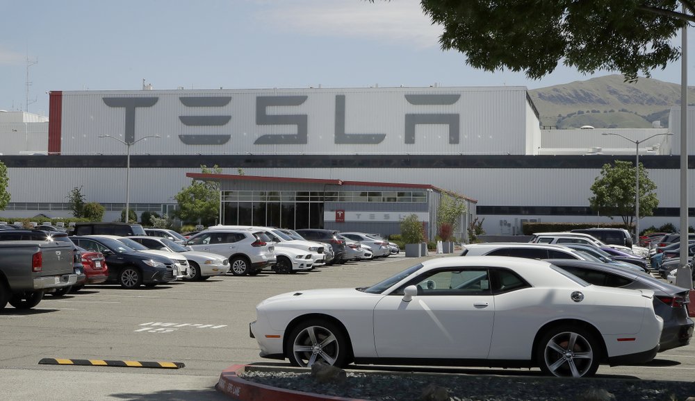 Tesla CEO Elon Musk restarts California factory amid coronavirus lockdown