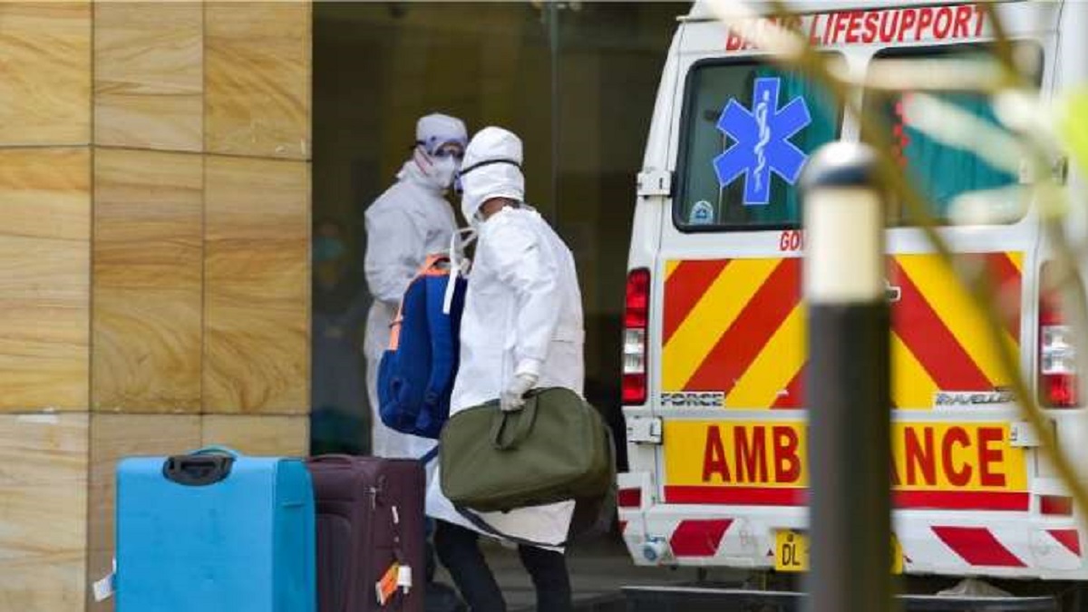 Worldwide coronavirus cases have crossed the 3.3 million mark taking confirmed positive COVID-19 cases to 33,05,806,