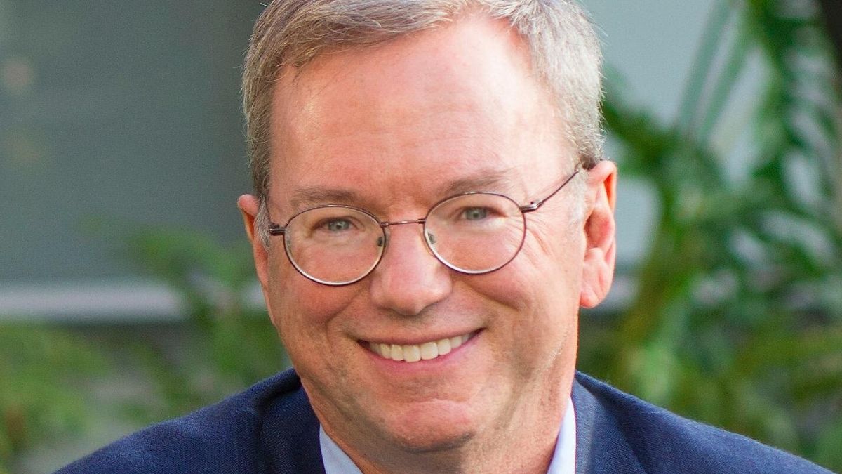 Eric Schmidt leaves Google's parent company Alphabet after 19 years