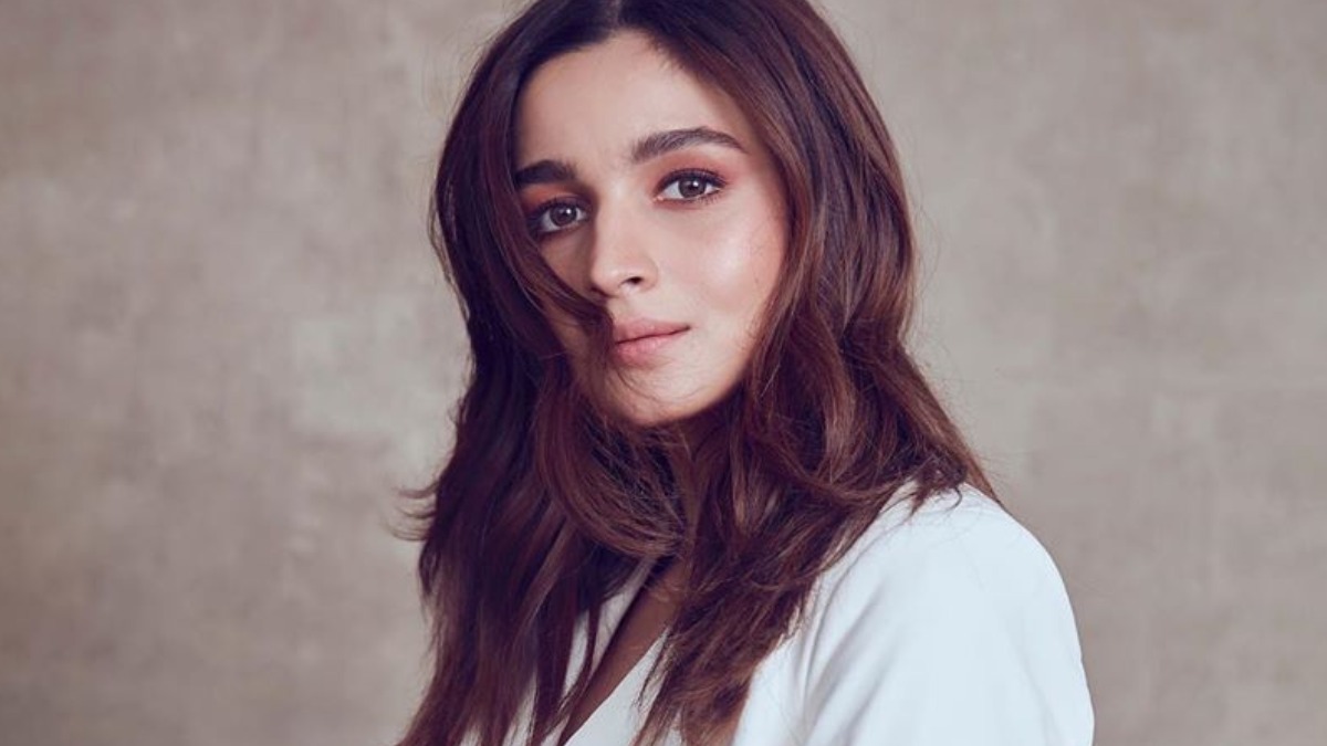 Alia Bhatt praises Anushka Sharma's Paatal Lok, compliments Raazi co-star Jaideep Ahlawat