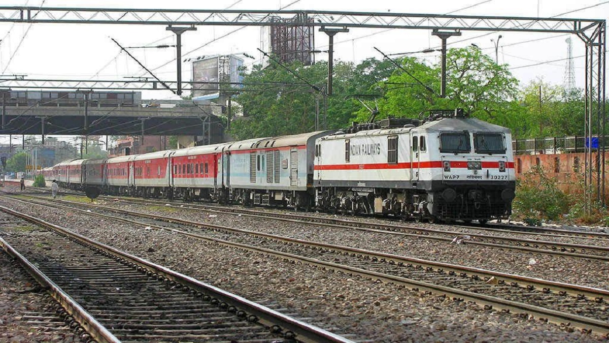 Railways to start tatkal ticket bookings for 230 trains. Check details