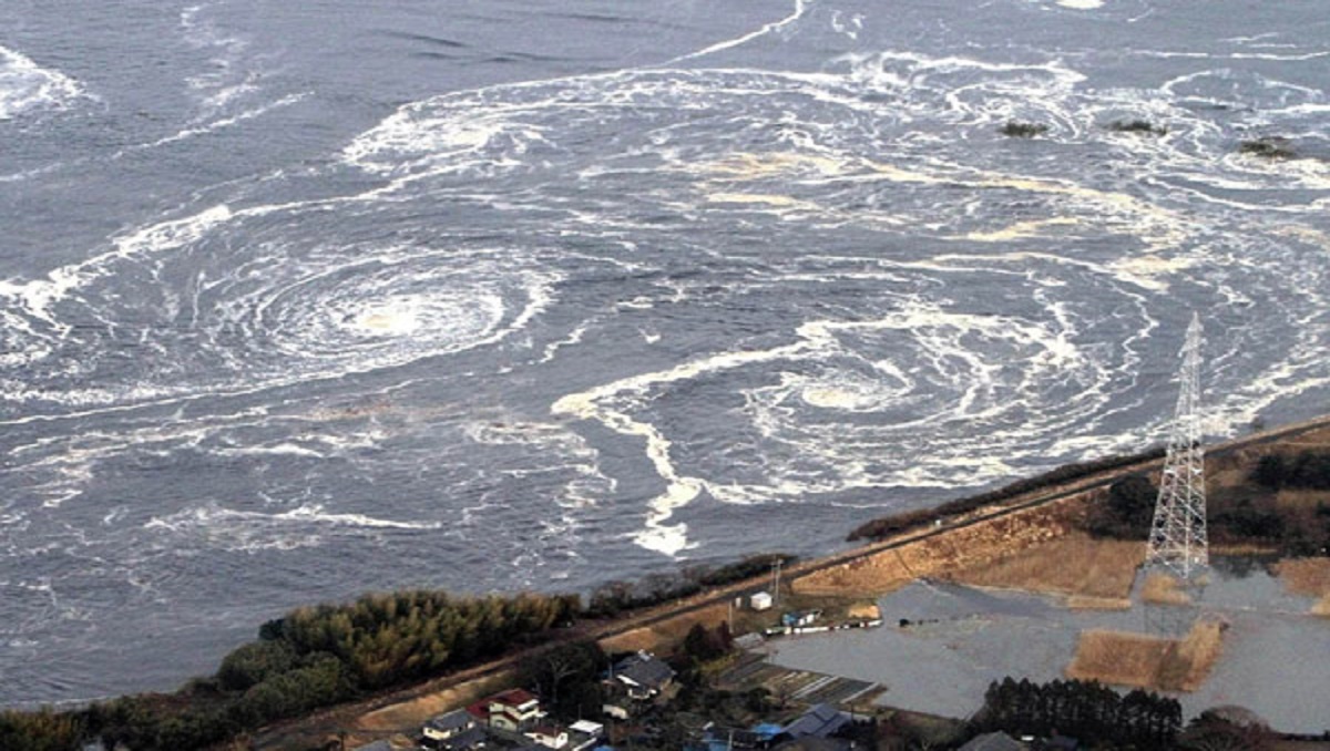 New Zealand: 7.1-magnitude earthquake prompts Tsunami warning in Kermadec Islands